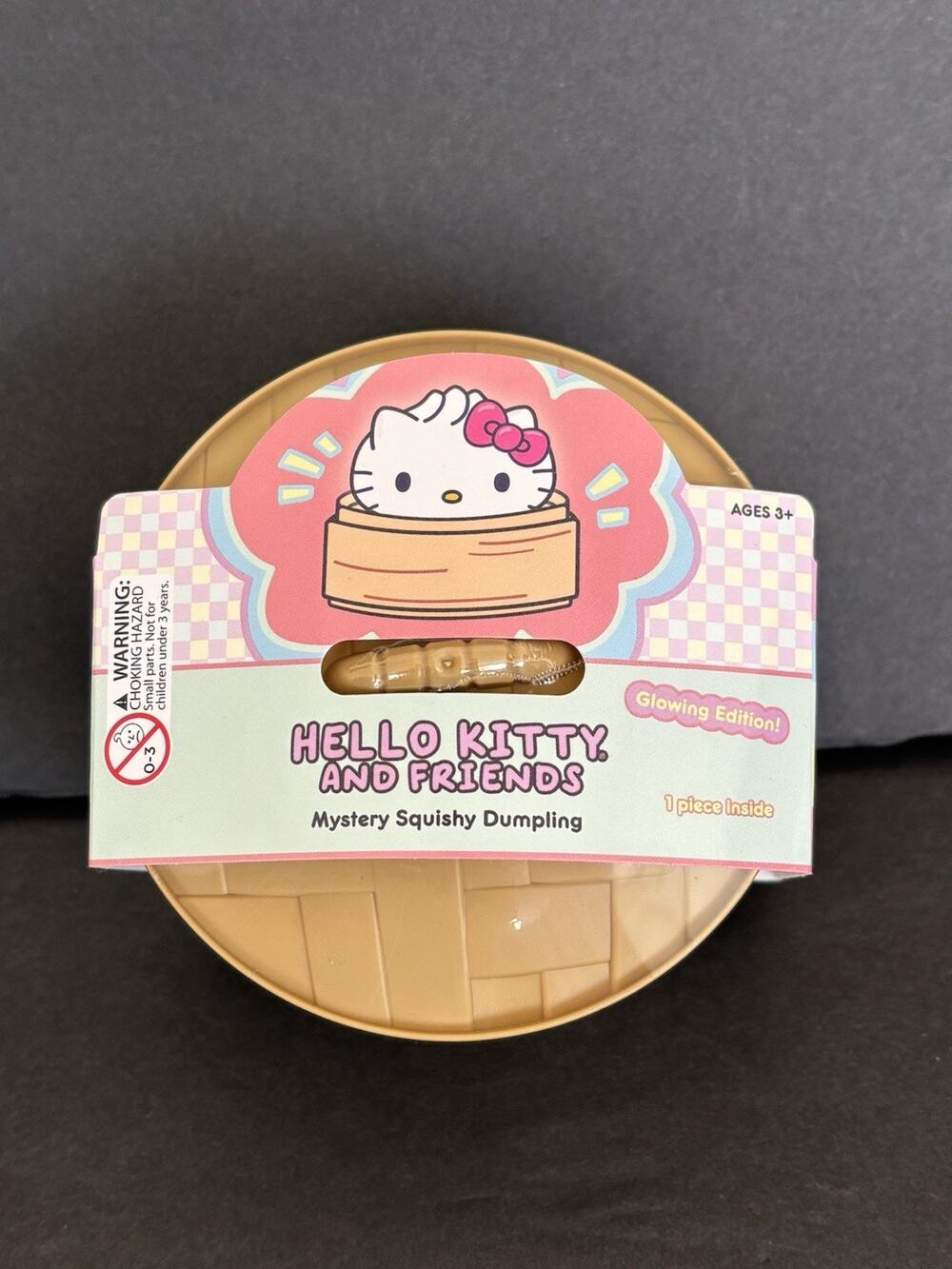 Sanrio Hello Kitty & Friends Mystery Squishy Dumpling Glowing Edition NEW 2026